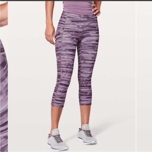 Lululemon Speed Up Purple Striped Crop Leggings Size 6